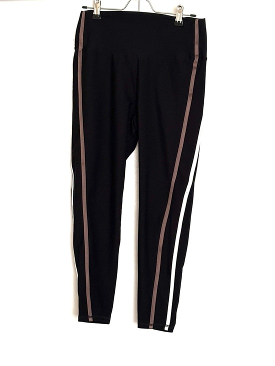 Abercrombie & Fitch Pants - Abercrombie & Fitch YPB SculptLUX 7/8-length leggings - Black Size Large Short